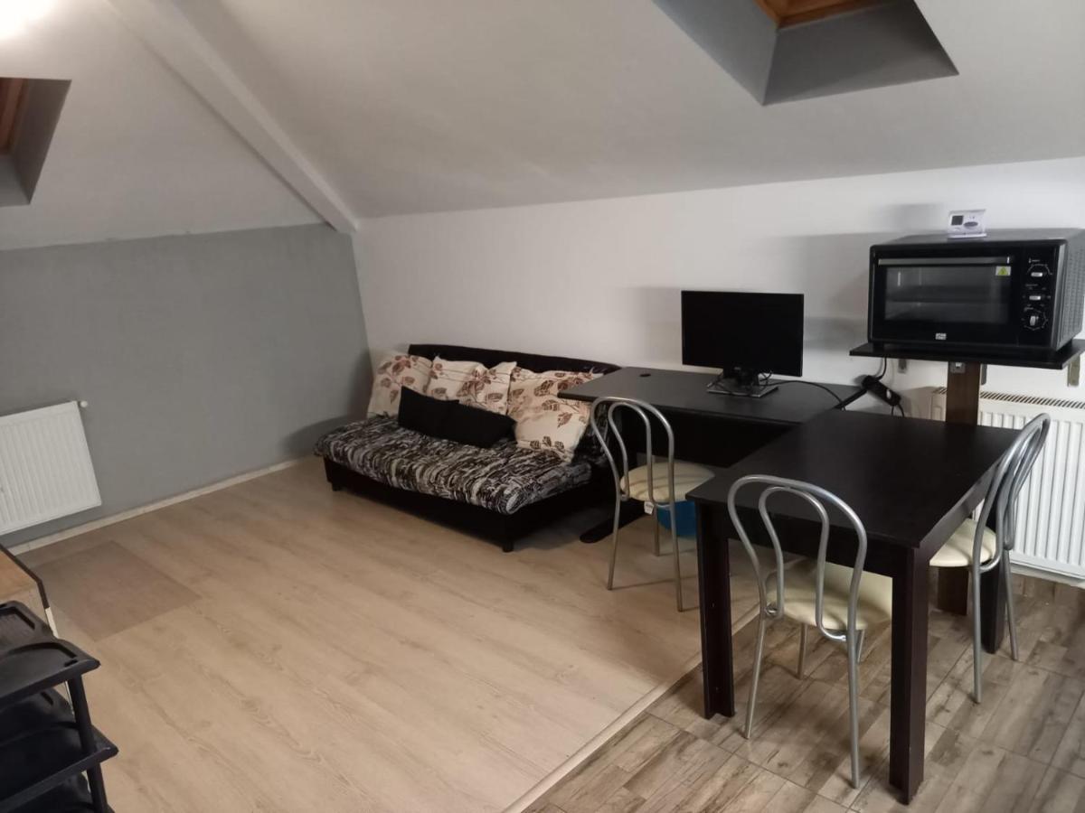 Apartament 2 Camere Chiajna Esterno foto